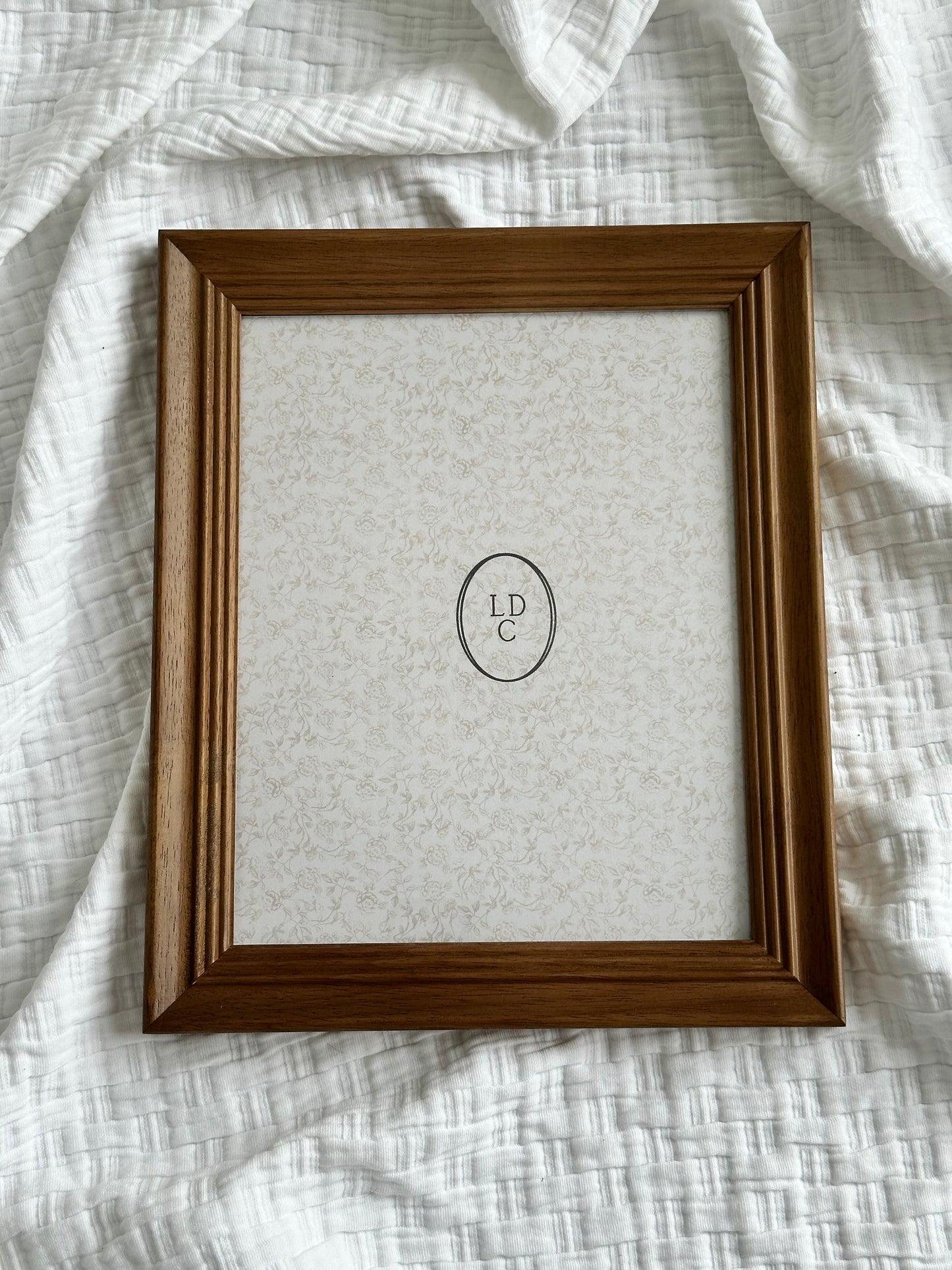 Bevelled Detail 8"x10" Medium Tone Wood Frame