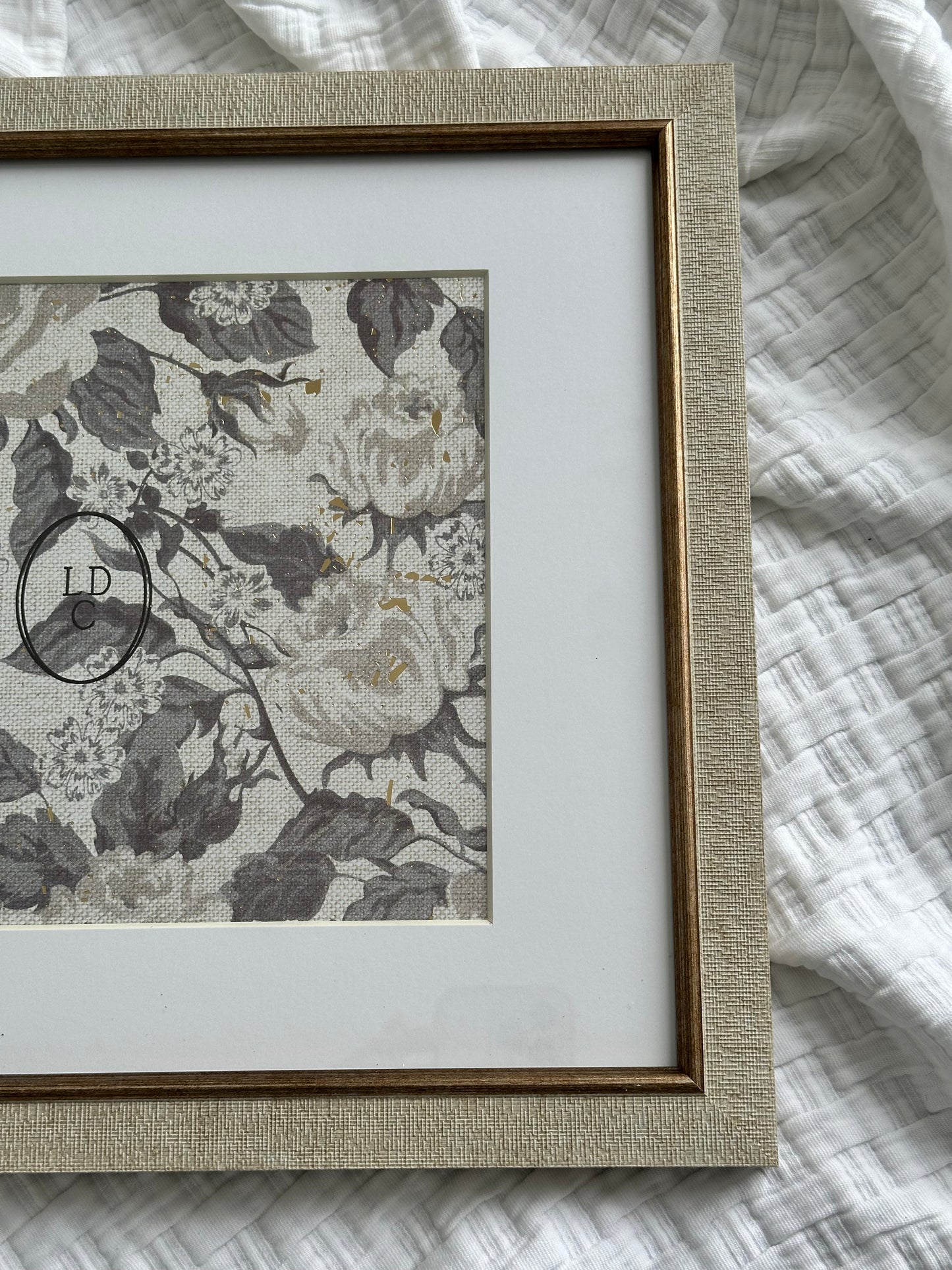 Textured 11"x14" Matted to 8"x10" Frame Gold Trim Detail